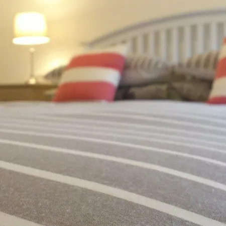 8 At 19 Brooklands Apartman *