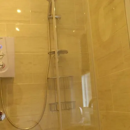 アパート 8 At 19 Brooklands *